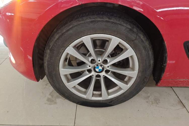 Used BMW 3 Series GT 2014 320i Leading Model Left Front Wheel Hub