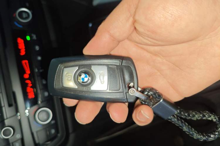 Used BMW 3 Series GT 2014 320i Leading Model Vehicle Key