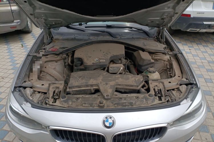 Used BMW 3 Series GT 2014 320i Leading Model Engine Bay