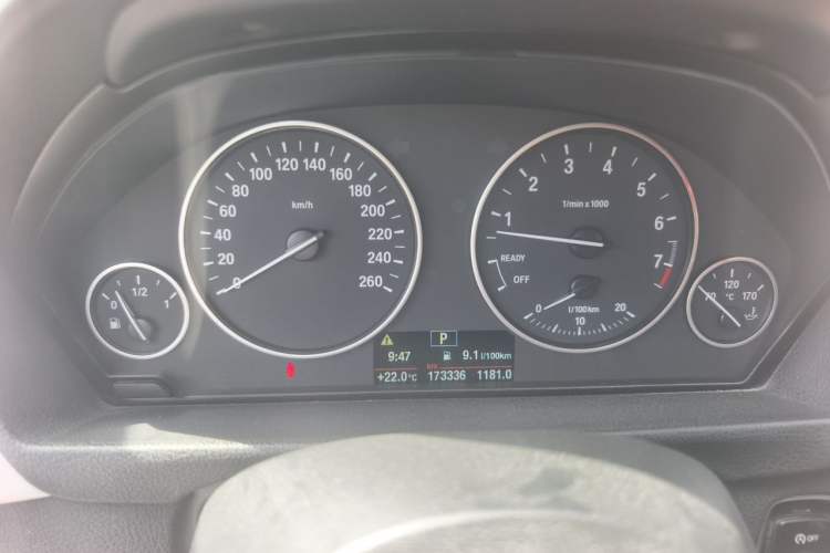 Used BMW 3 Series GT 2014 320i Leading Model Instrument Cluster