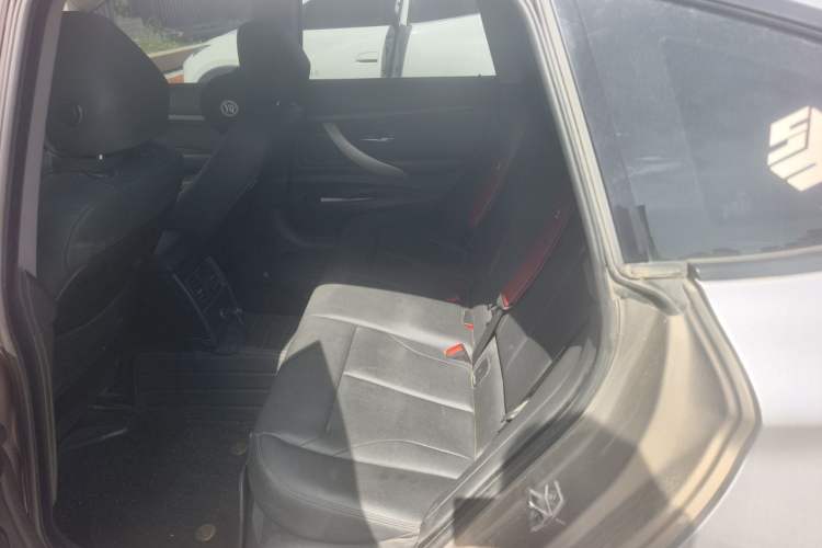 Used BMW 3 Series GT 2014 320i Leading Model Left Rear Seat