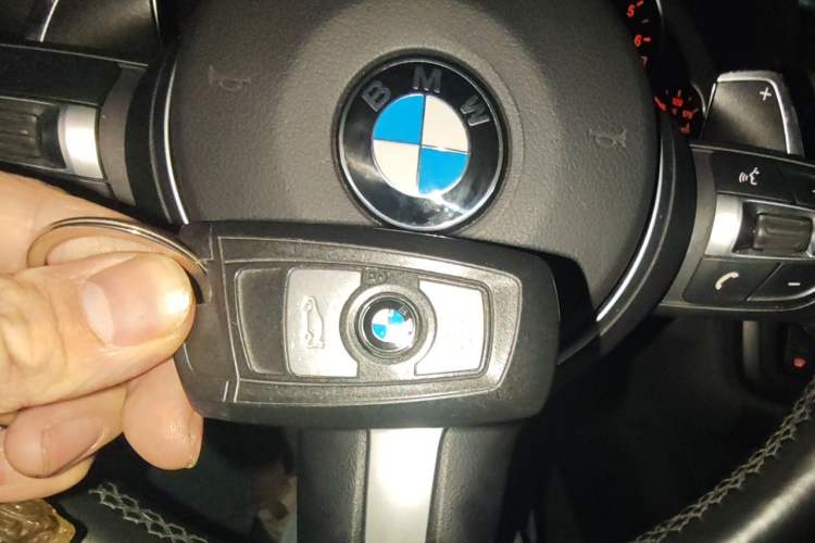 Used BMW 3 Series GT 2014 320i Leading Model Vehicle Key