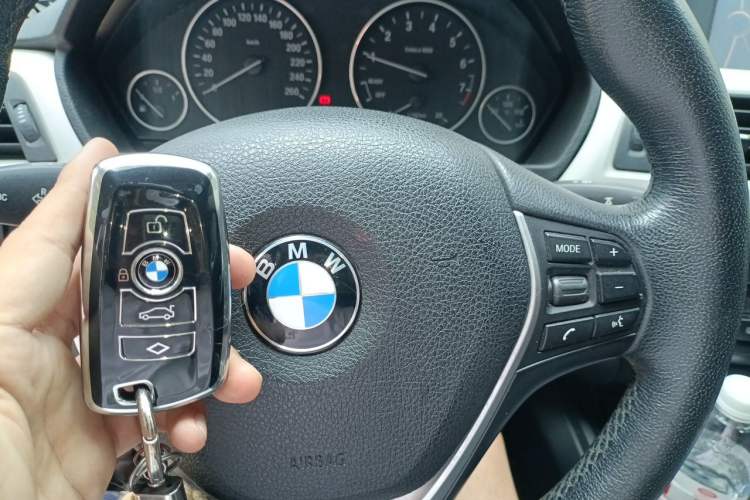 Used BMW 3 Series GT 2014 320i Leading Model Vehicle Key
