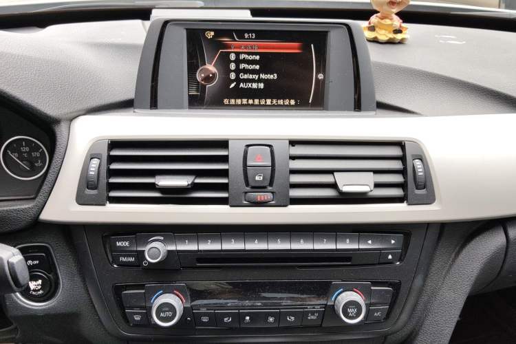 Used BMW 3 Series GT 2014 320i Leading Model Audio And AC Panel