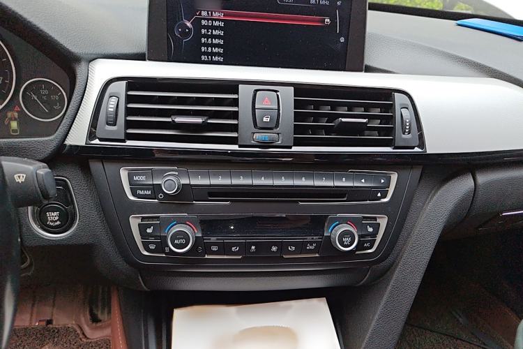 Used BMW 3 Series GT 2014 328i Design Package Model Audio And AC Panel