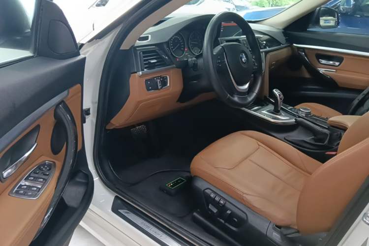 Used BMW 3 Series GT 2014 328i Design Package Model Driver Seat