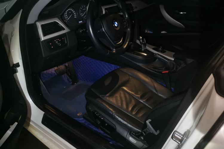 Used BMW 3 Series GT 2014 320i Leading Model Driver Seat