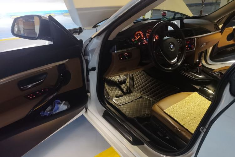 Used BMW 3 Series GT 2014 320i Design Package Model Driver Seat