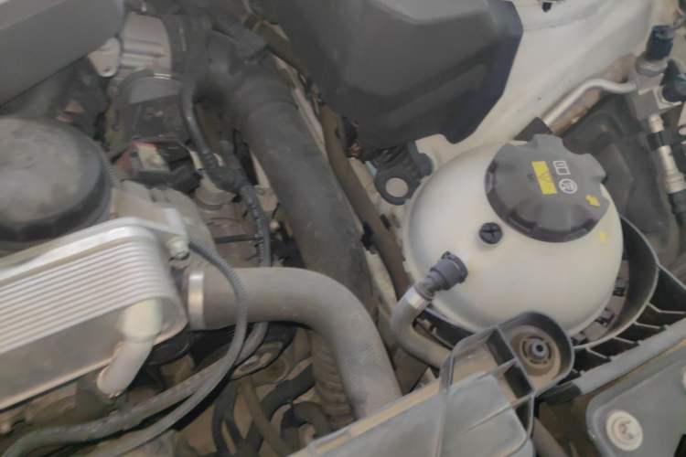 Used BMW 3 Series GT 2014 328i Design Package Model Engine Bay Left