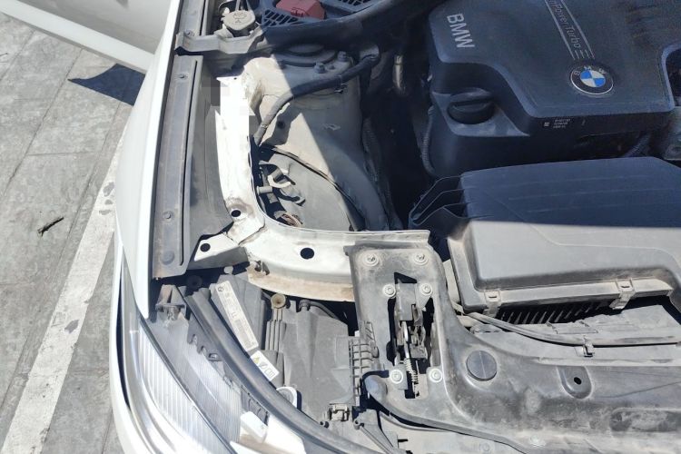 Used BMW 3 Series GT 2014 320i Leading Model Engine Bay Right
