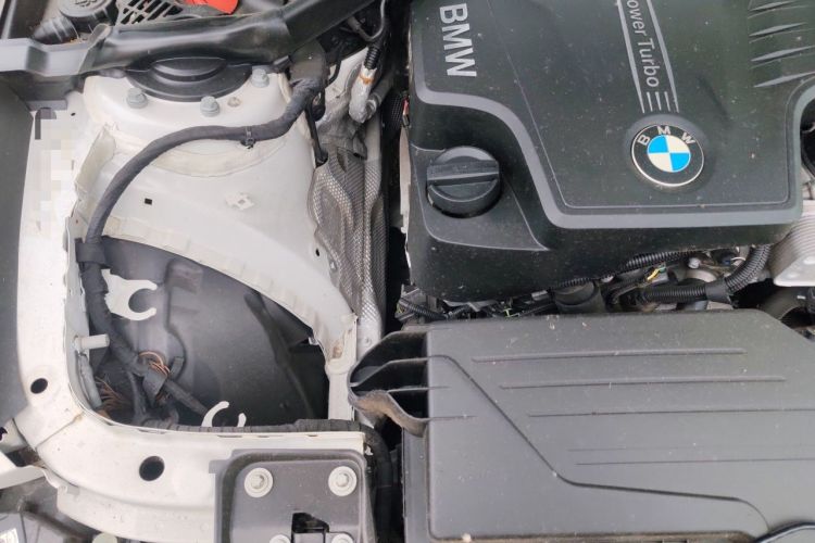 Used BMW 3 Series GT 2014 320i Leading Model Engine Bay Right