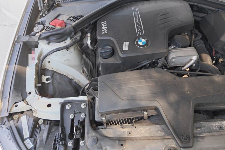 Used BMW 3 Series GT 2014 320i Leading Model Engine Bay Right