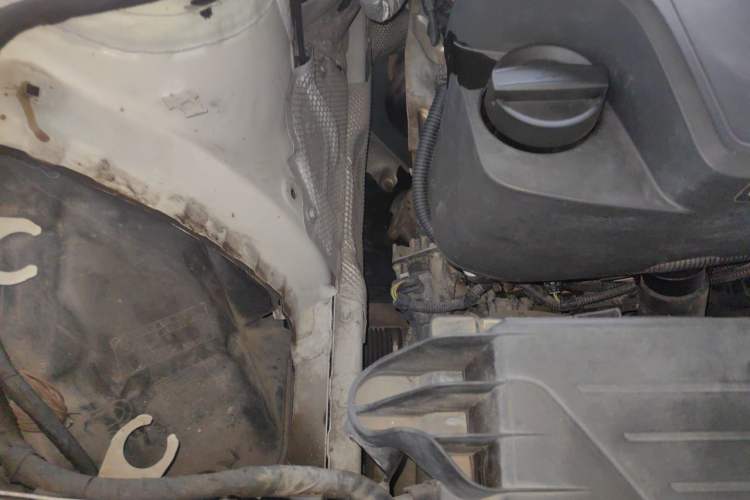Used BMW 3 Series GT 2014 328i Design Package Model Engine Bay Right