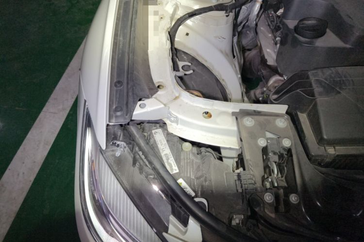 Used BMW 3 Series GT 2014 320i Leading Model Engine Bay Right