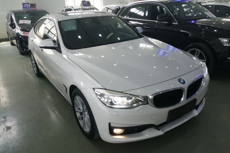 Used BMW 3 Series GT 2014 320i Leading Model Exterior 1