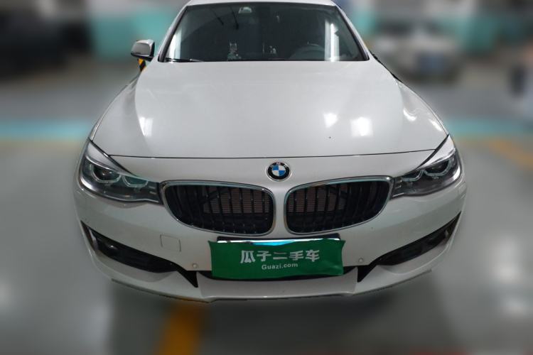Used BMW 3 Series GT 2014 320i Design Package Model Exterior 1