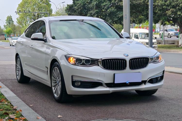 Used BMW 3 Series GT 2014 320i Leading Model Exterior 1