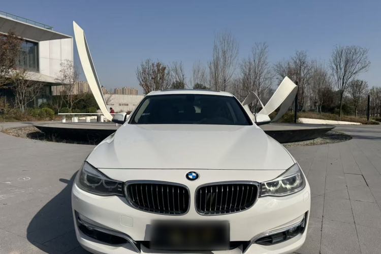 Used BMW 3 Series GT 2014 320i Design Package Model Exterior 1