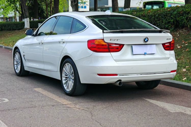 Used BMW 3 Series GT 2014 320i Leading Model Exterior 2