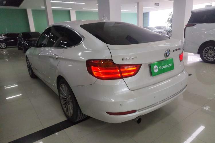 Used BMW 3 Series GT 2014 320i Design Package Model Exterior 2