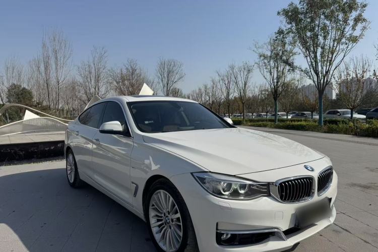 Used BMW 3 Series GT 2014 320i Design Package Model Exterior 2