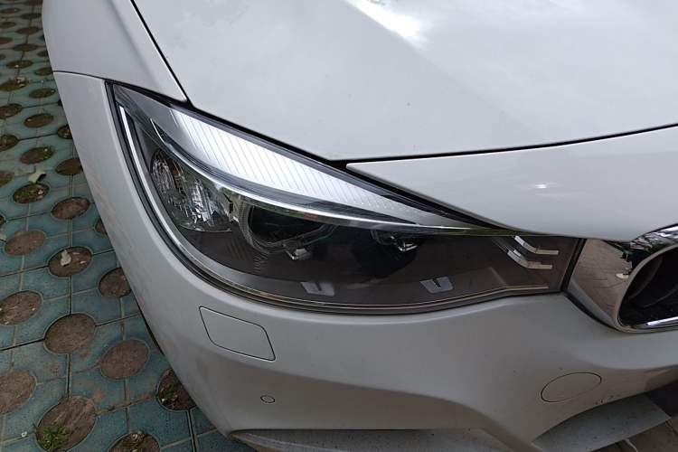 Used BMW 3 Series GT 2014 328i Design Package Model Exterior 6