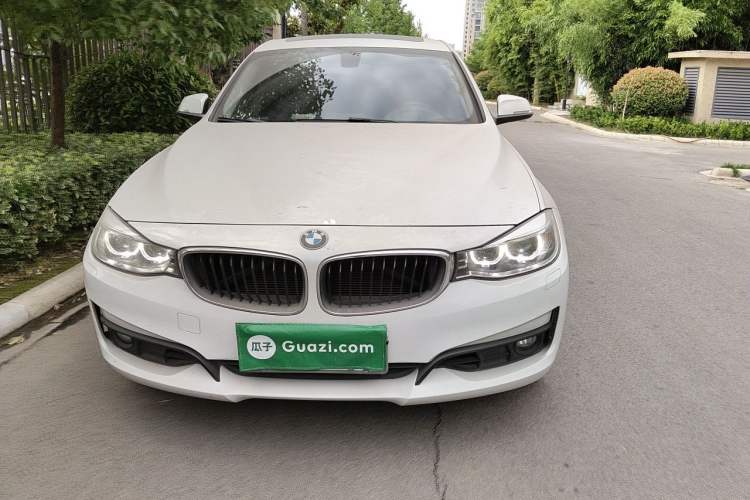 Used BMW 3 Series GT 2014 320i Leading Model Front