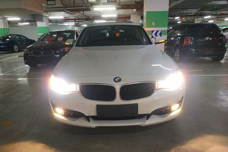 Used BMW 3 Series GT 2014 320i Leading Model Front