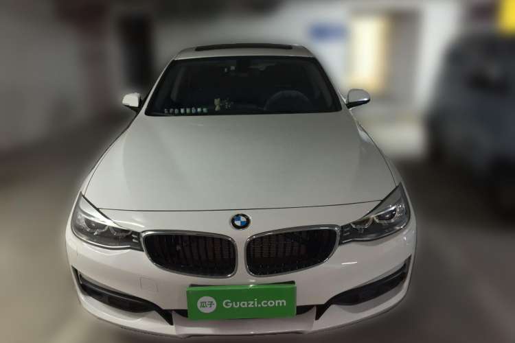 Used BMW 3 Series GT 2014 320i Leading Model Front