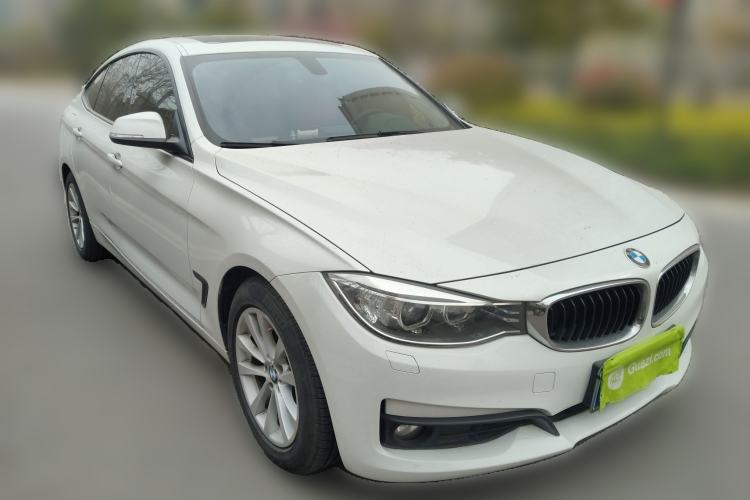 Used BMW 3 Series GT 2014 320i Leading Model Front Right 45 Deg