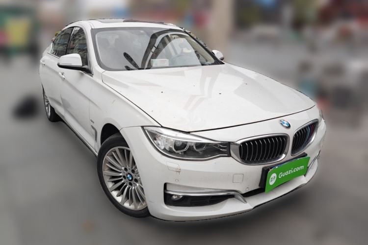 Used BMW 3 Series GT 2014 320i Design Package Model Front Right 45 Deg