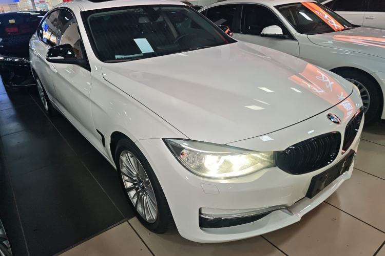 Used BMW 3 Series GT 2014 328i Design Package Model Front Right 45 Deg