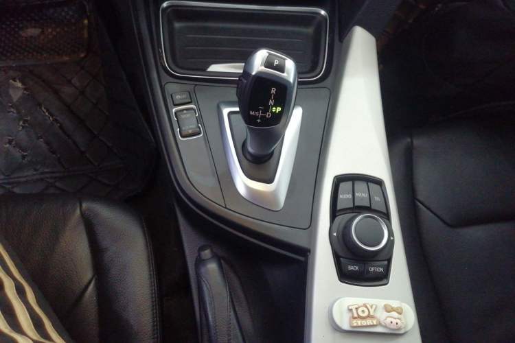 Used BMW 3 Series GT 2014 320i Leading Model Gear Lever