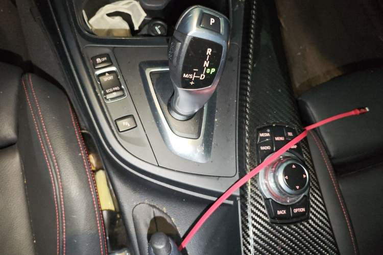 Used BMW 3 Series GT 2014 320i Design Package Model Gear Lever
