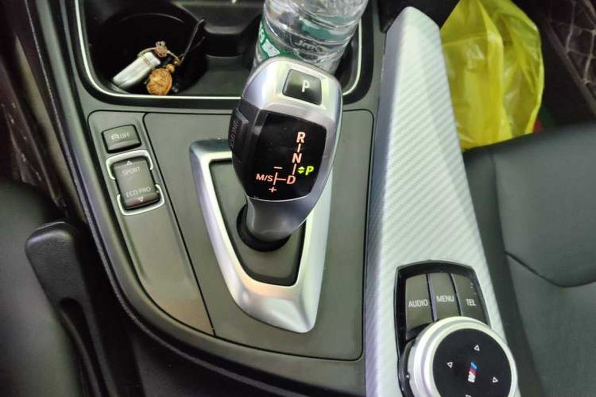 Used BMW 3 Series GT 2014 320i Leading Model Gear Lever