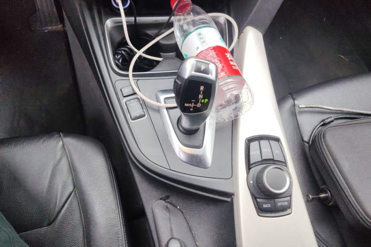 Used BMW 3 Series GT 2014 320i Leading Model Gear Lever
