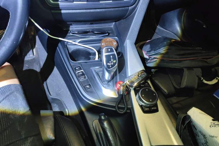 Used BMW 3 Series GT 2014 328i Design Package Model Gear Lever