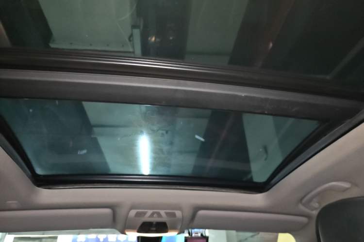 Used BMW 3 Series GT 2014 320i Leading Model Headliner
