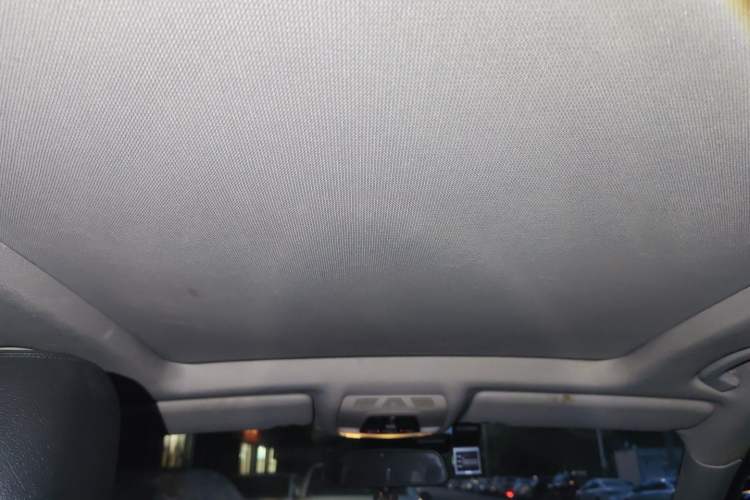 Used BMW 3 Series GT 2014 320i Leading Model Headliner