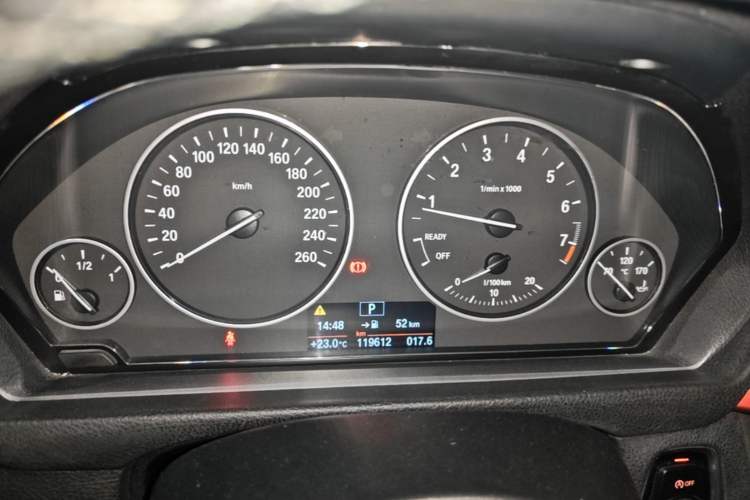 Used BMW 3 Series GT 2014 320i Leading Model Instrument Cluster