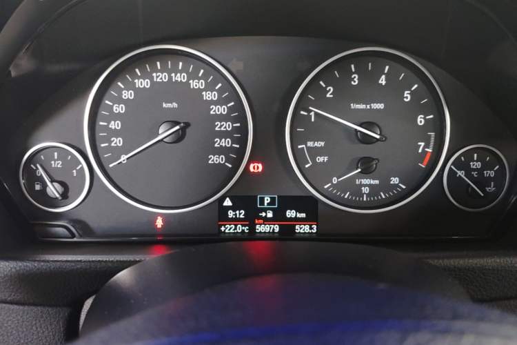 Used BMW 3 Series GT 2014 320i Leading Model Instrument Cluster
