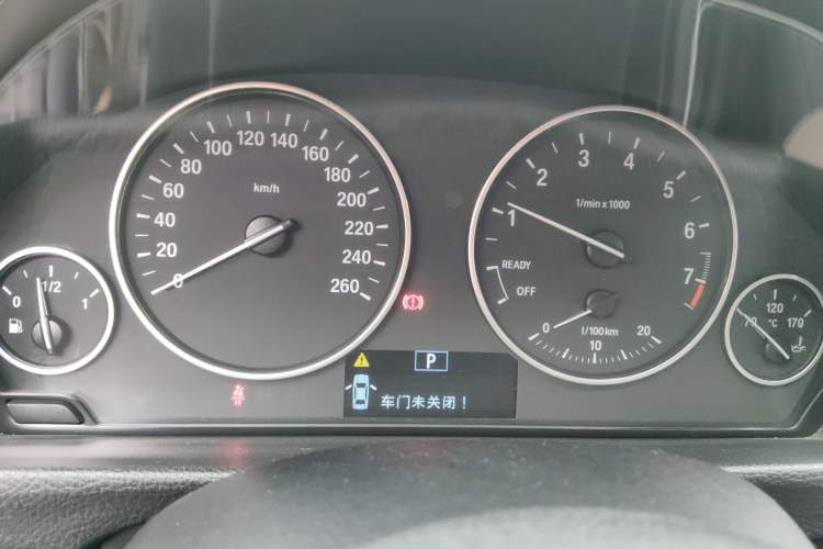 Used BMW 3 Series GT 2014 320i Leading Model Instrument Cluster