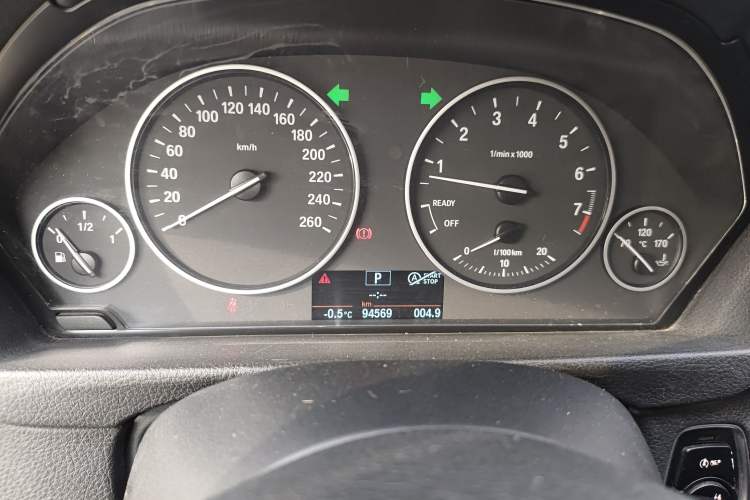 Used BMW 3 Series GT 2014 320i Leading Model Instrument Cluster