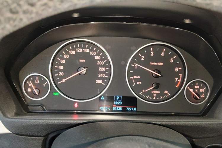 Used BMW 3 Series GT 2014 320i Leading Model Instrument Cluster