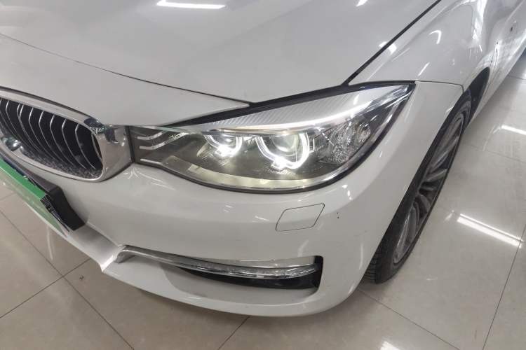 Used BMW 3 Series GT 2014 320i Design Package Model Left Front Headlight