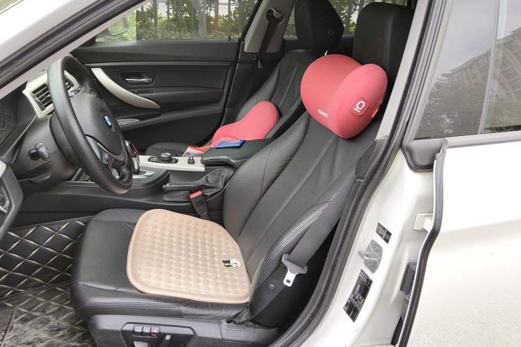 Used BMW 3 Series GT 2014 320i Leading Model Left Front Seat