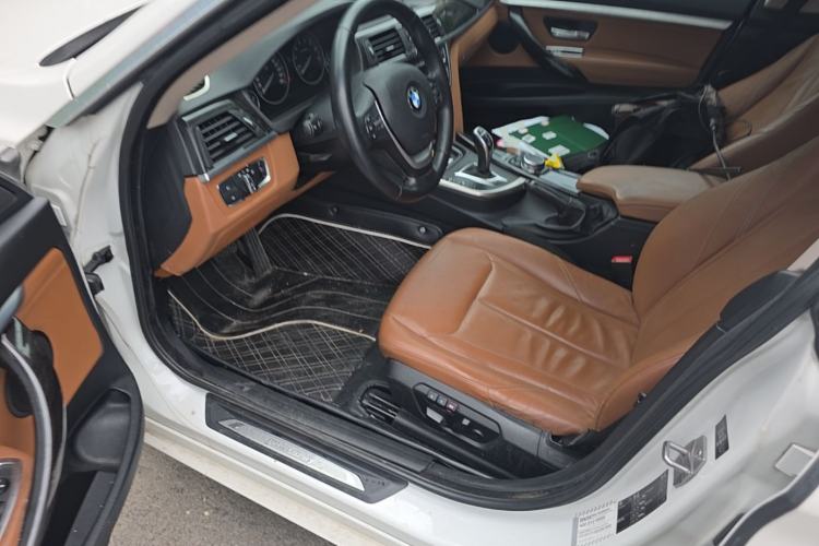 Used BMW 3 Series GT 2014 328i Design Package Model Left Front Seat