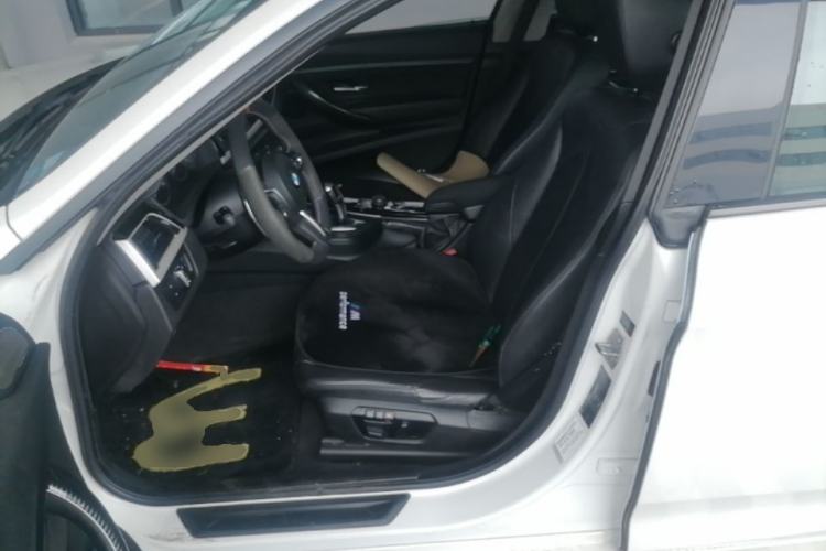 Used BMW 3 Series GT 2014 320i Leading Model Left Front Seat