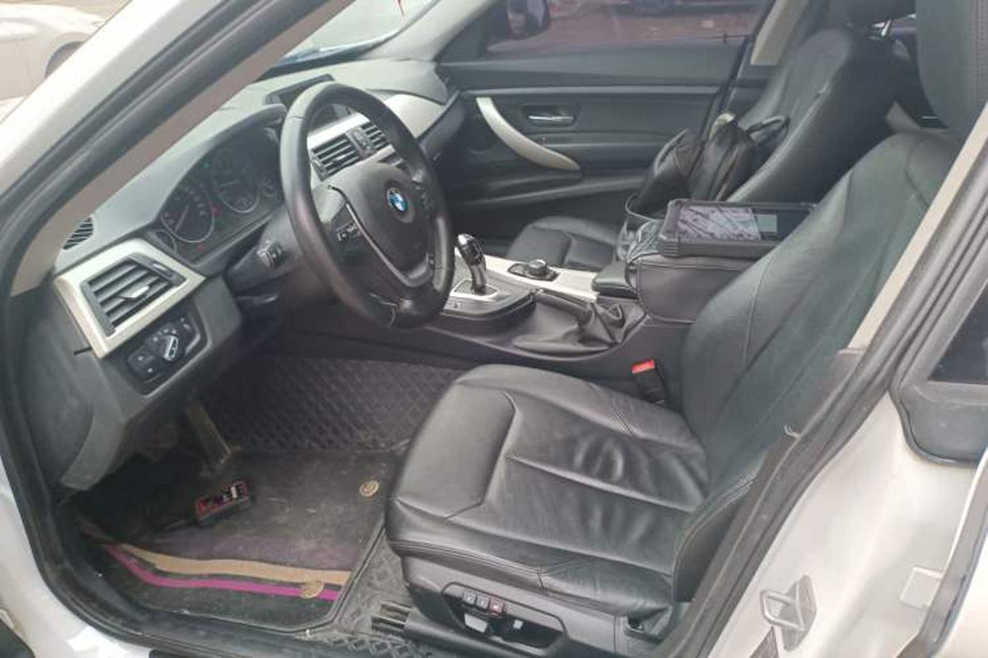 Used BMW 3 Series GT 2014 320i Leading Model Left Front Seat