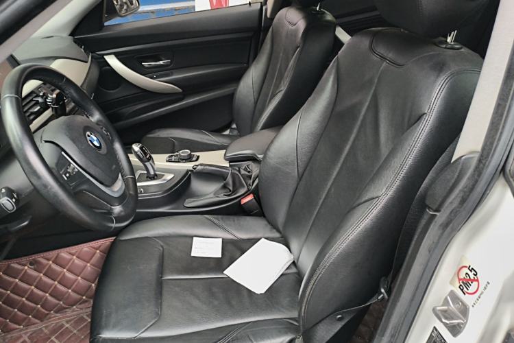 Used BMW 3 Series GT 2014 320i Leading Model Left Front Seat
